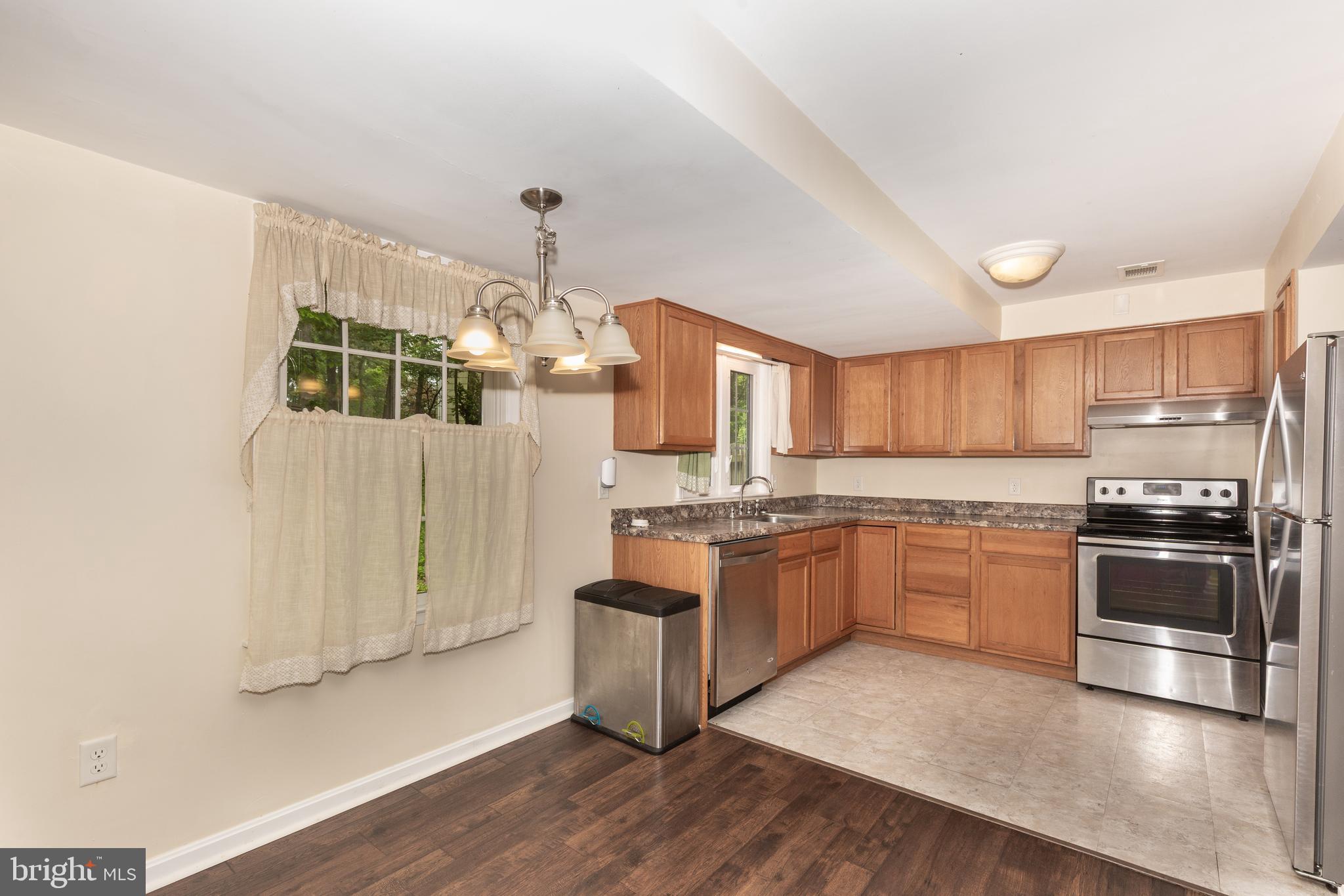 2711 OVERVIEW ROAD