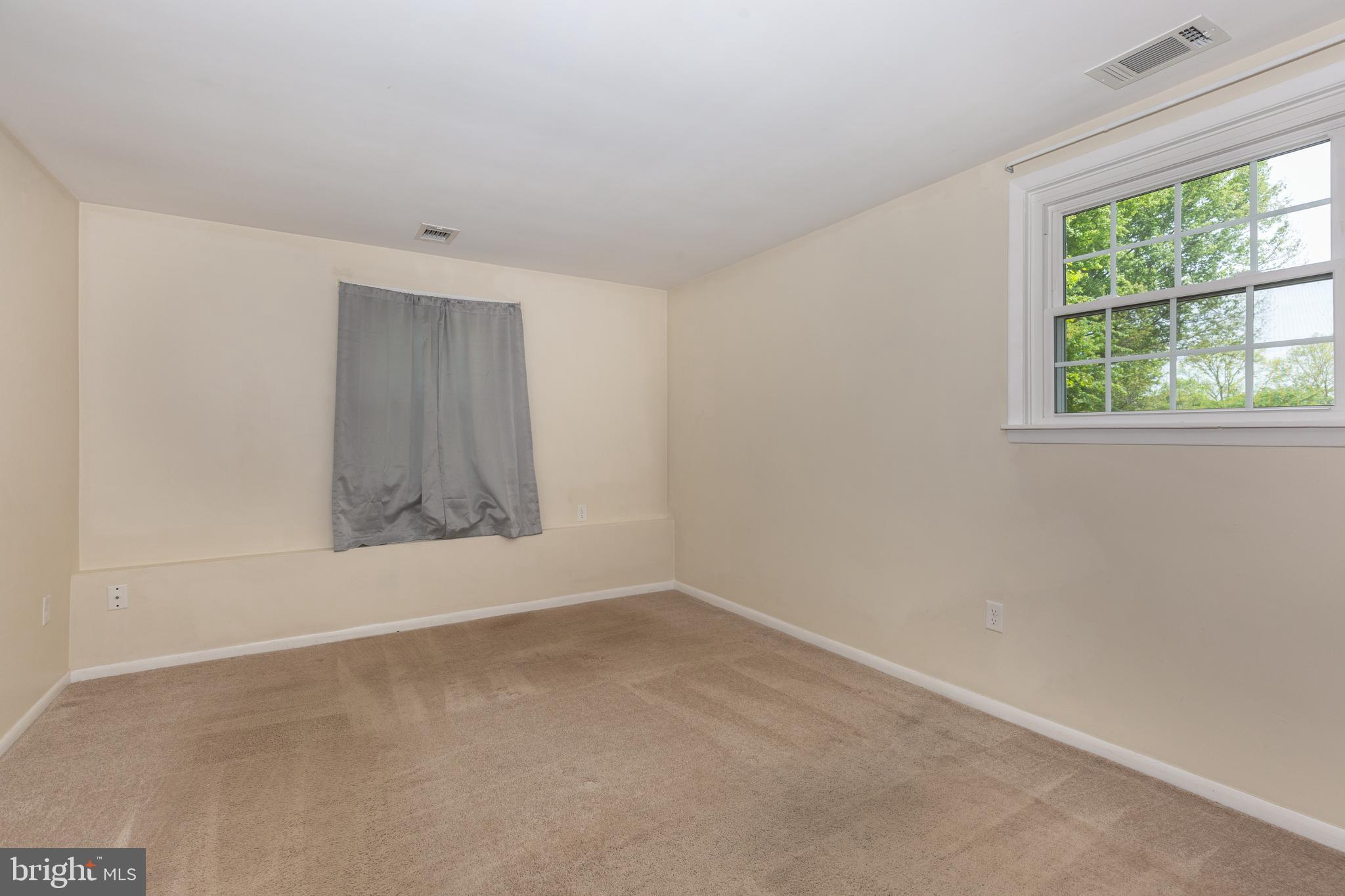 2711 OVERVIEW ROAD