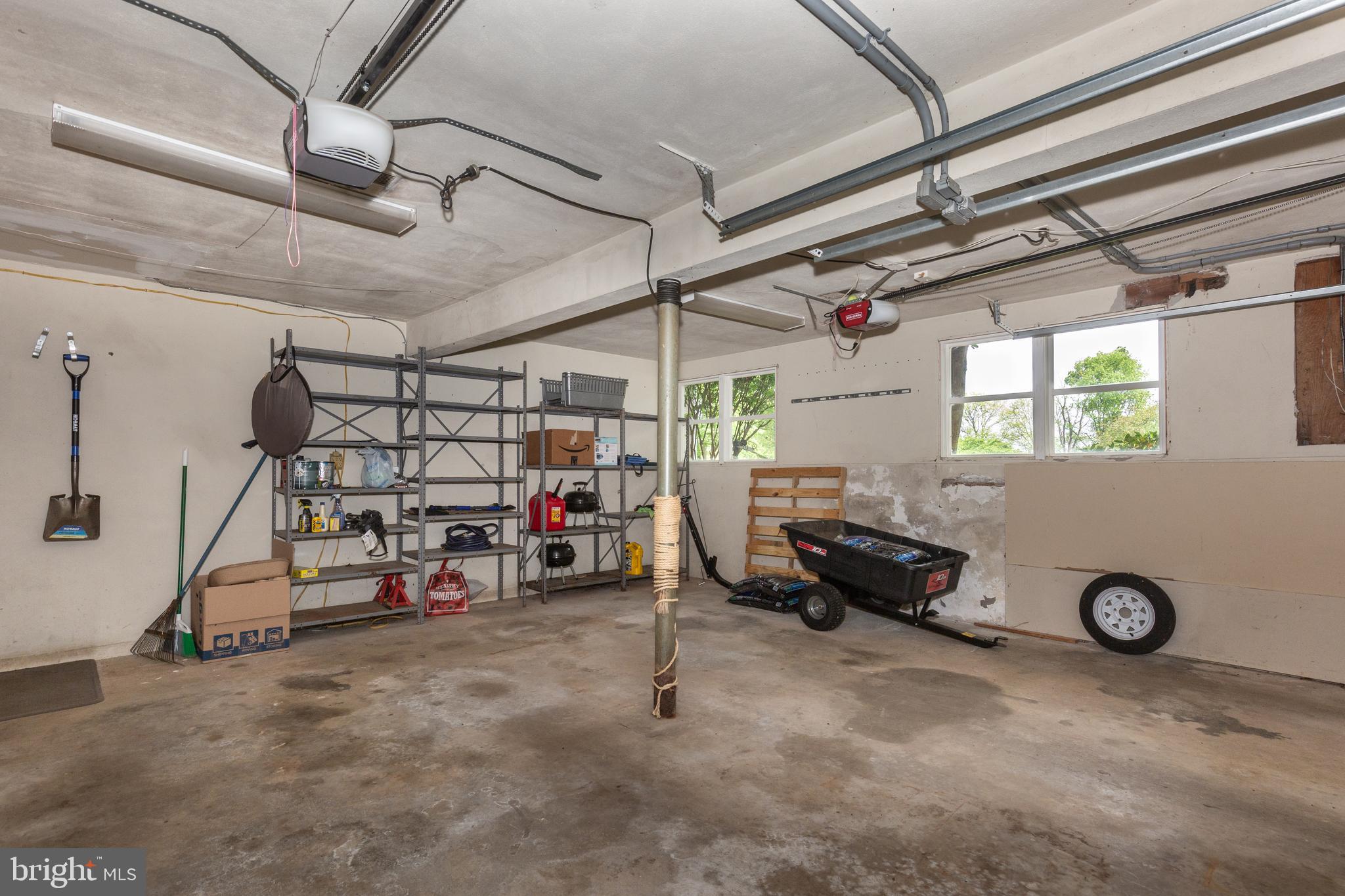 2711 OVERVIEW ROAD