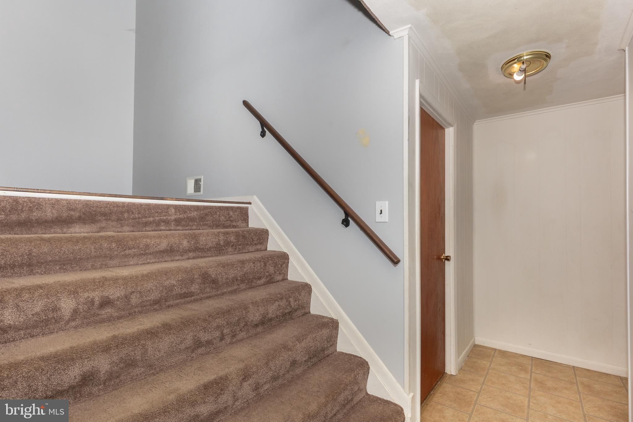 2711 OVERVIEW ROAD
