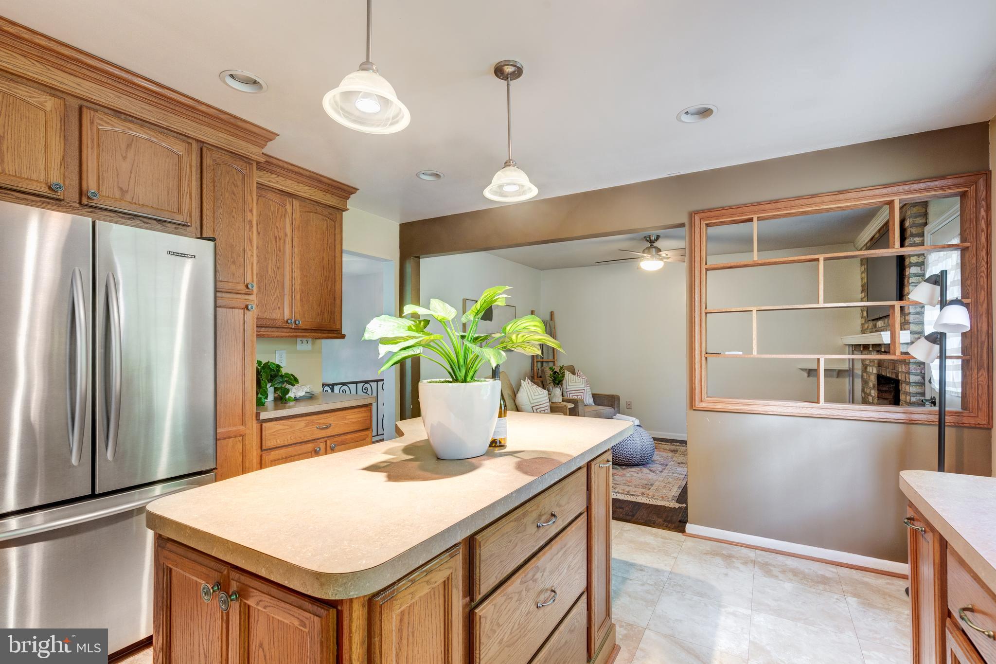 2711 OVERVIEW ROAD