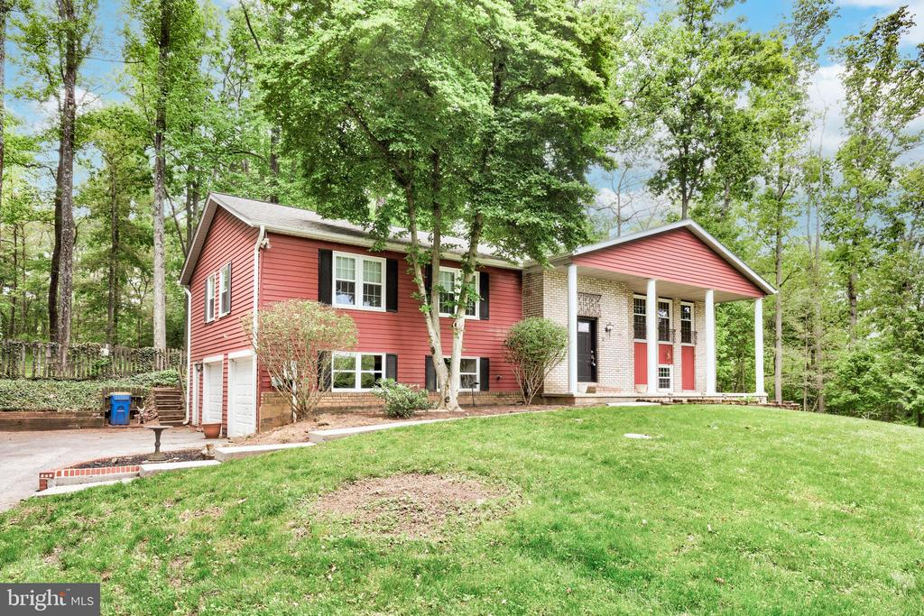 2711 OVERVIEW ROAD