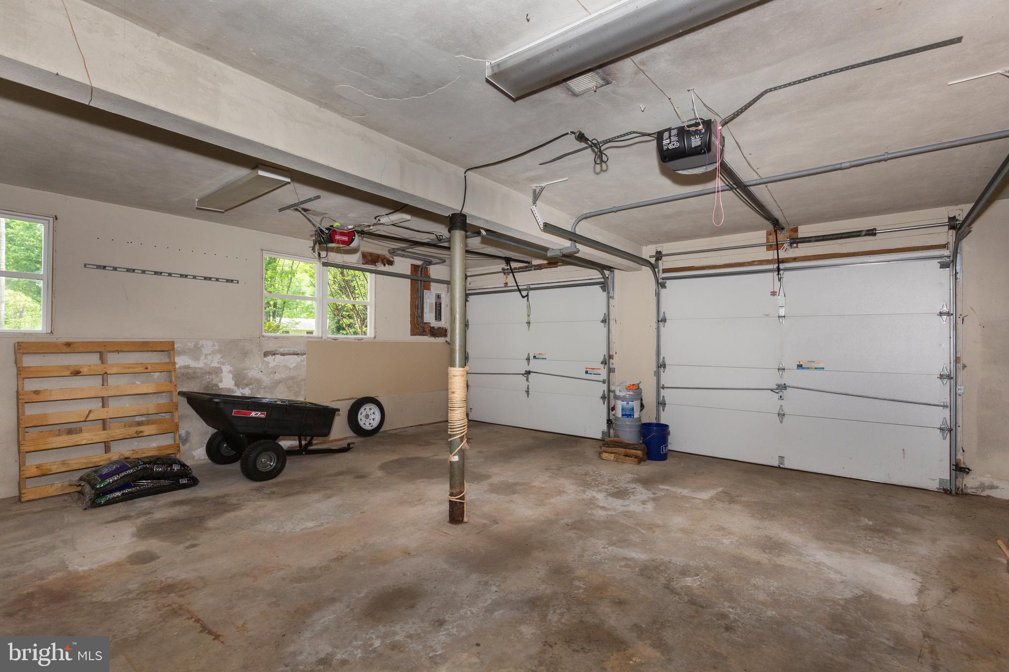 2711 OVERVIEW ROAD