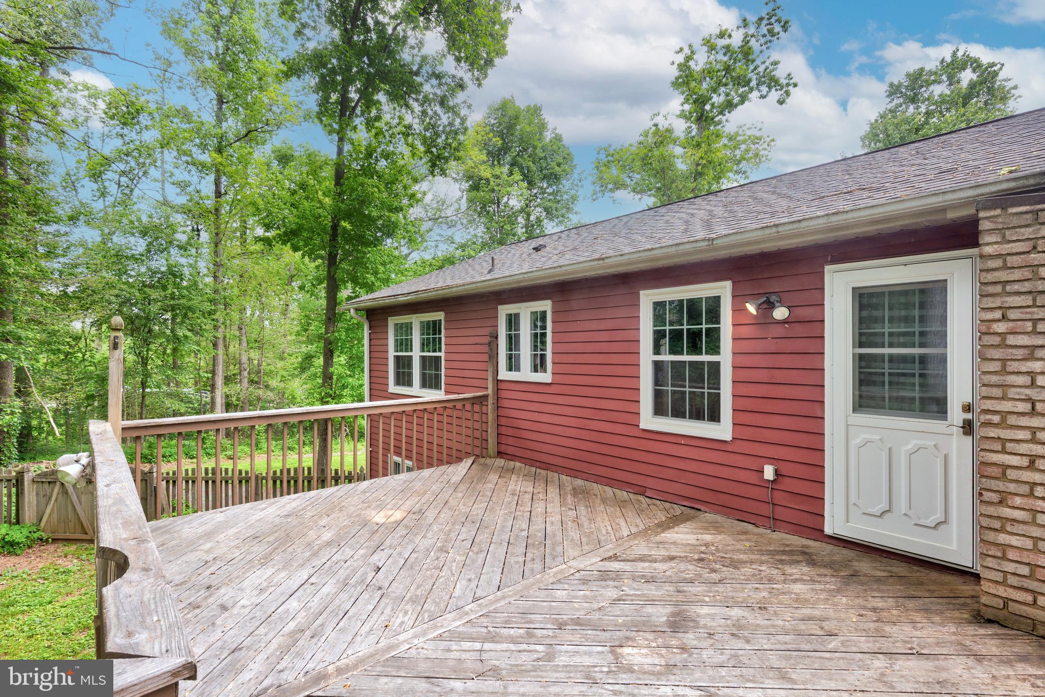 2711 OVERVIEW ROAD