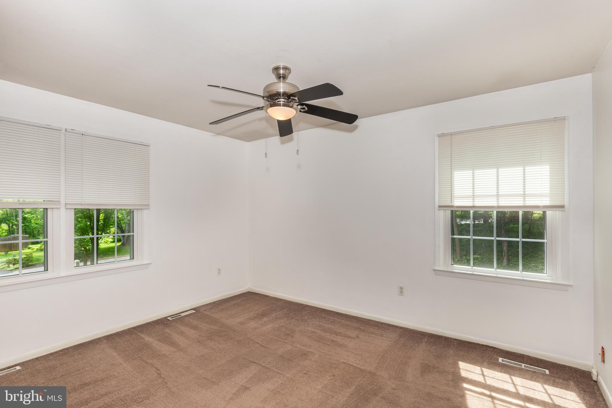 2711 OVERVIEW ROAD