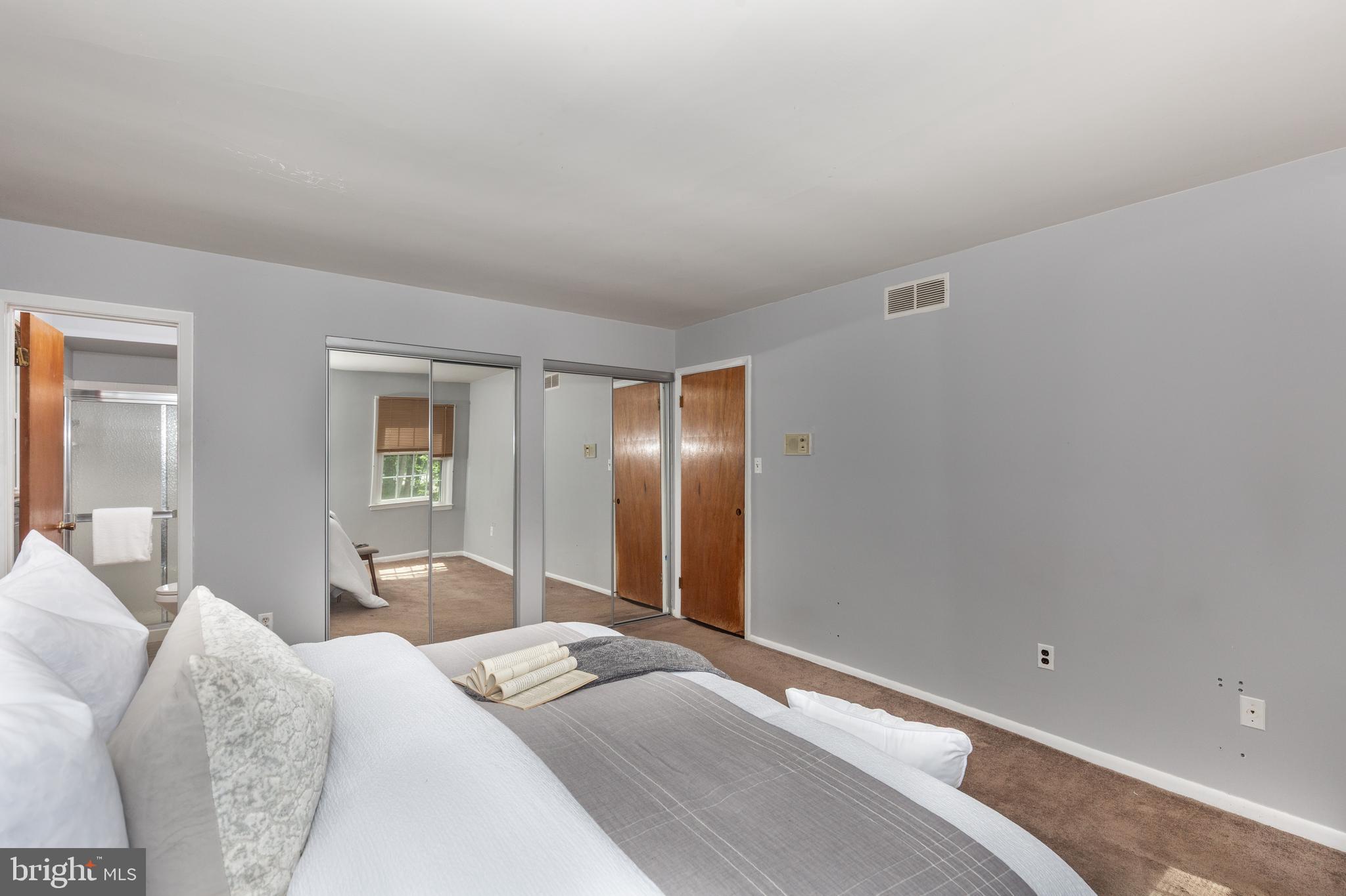 2711 OVERVIEW ROAD
