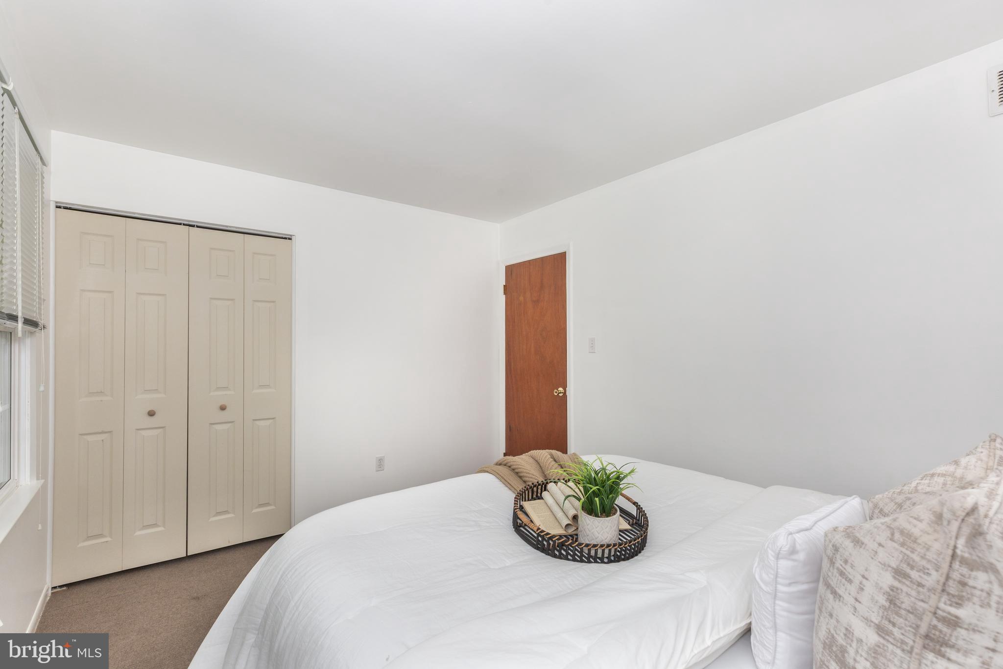 2711 OVERVIEW ROAD