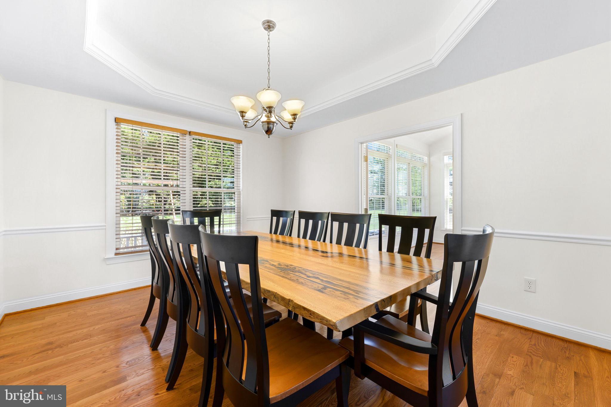 425 CHINQUAPIN DRIVE