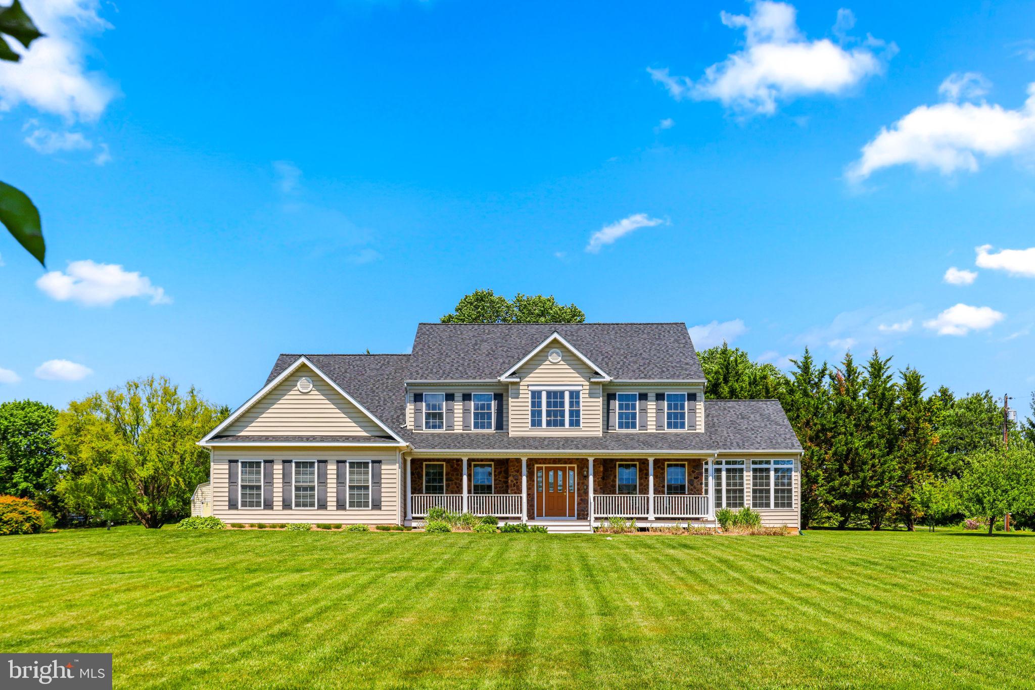 425 CHINQUAPIN DRIVE