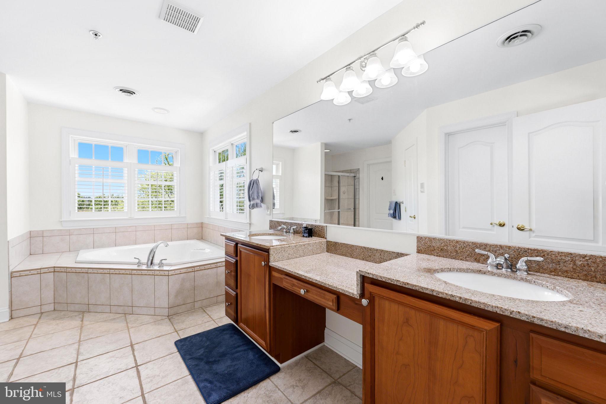 425 CHINQUAPIN DRIVE