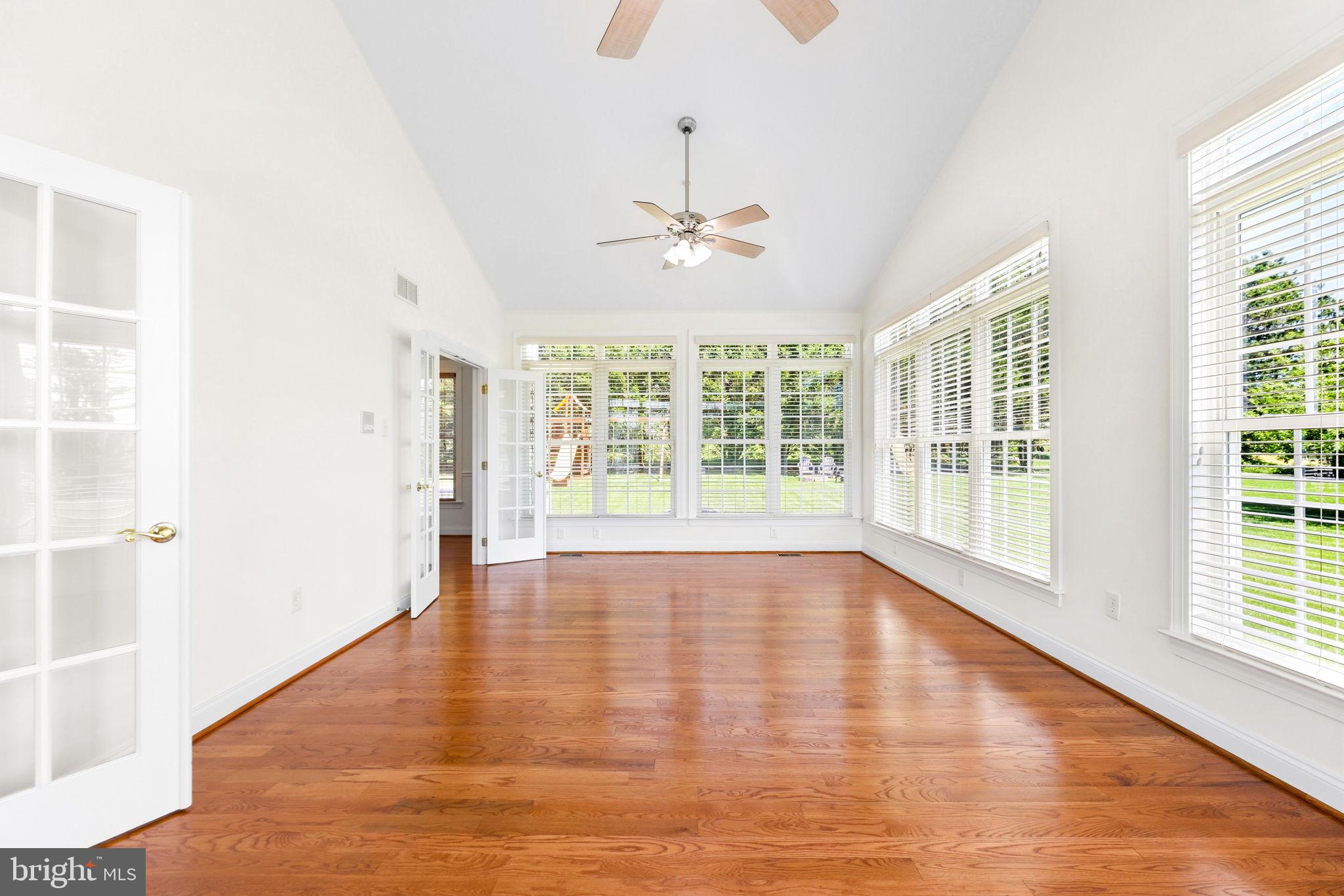 425 CHINQUAPIN DRIVE