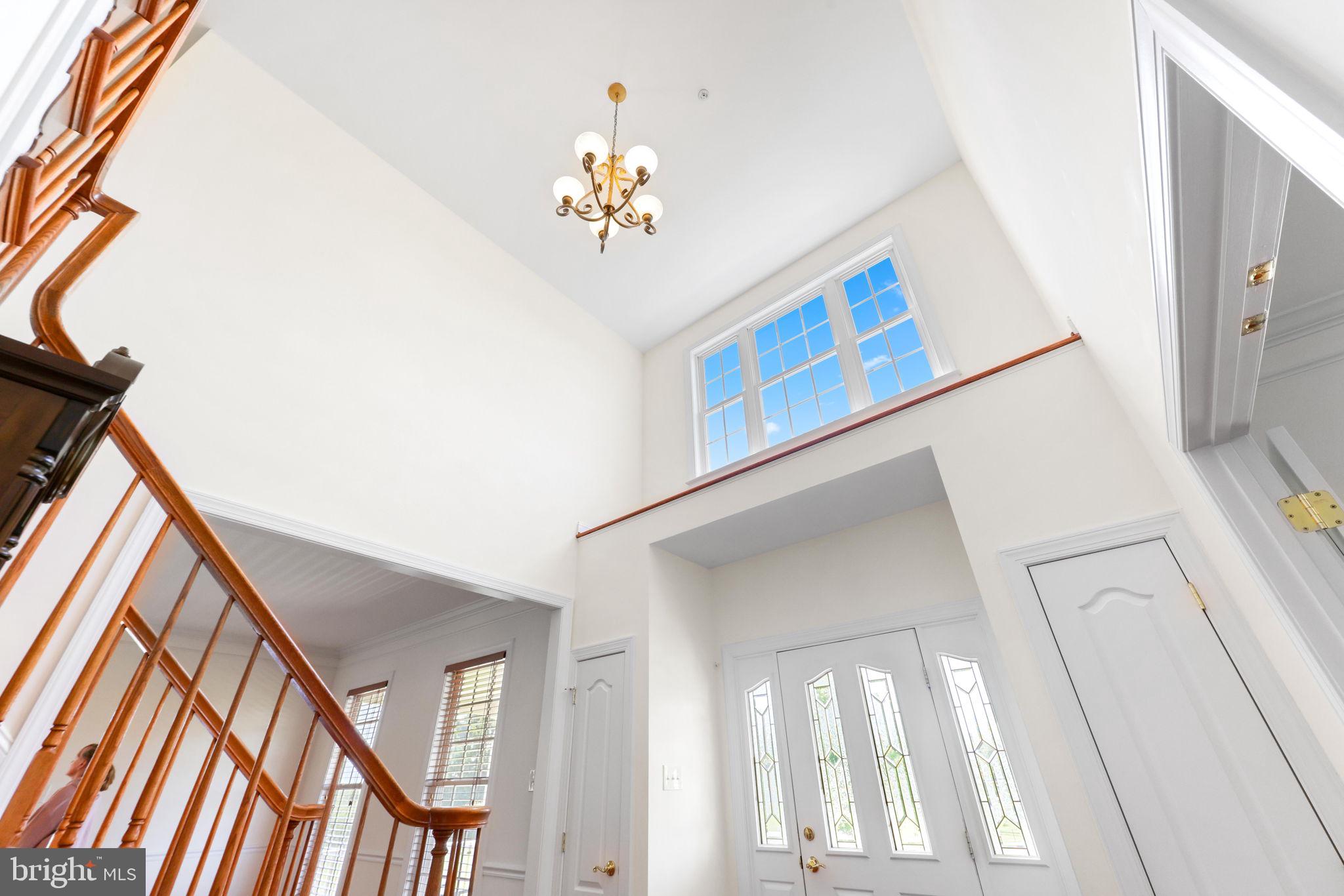 425 CHINQUAPIN DRIVE