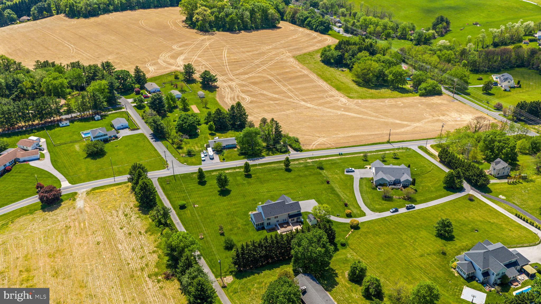 425 CHINQUAPIN DRIVE