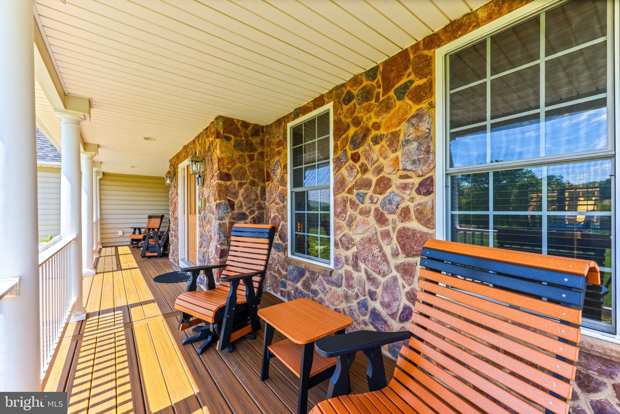 425 CHINQUAPIN DRIVE