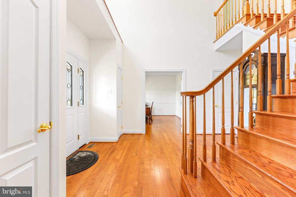 425 CHINQUAPIN DRIVE