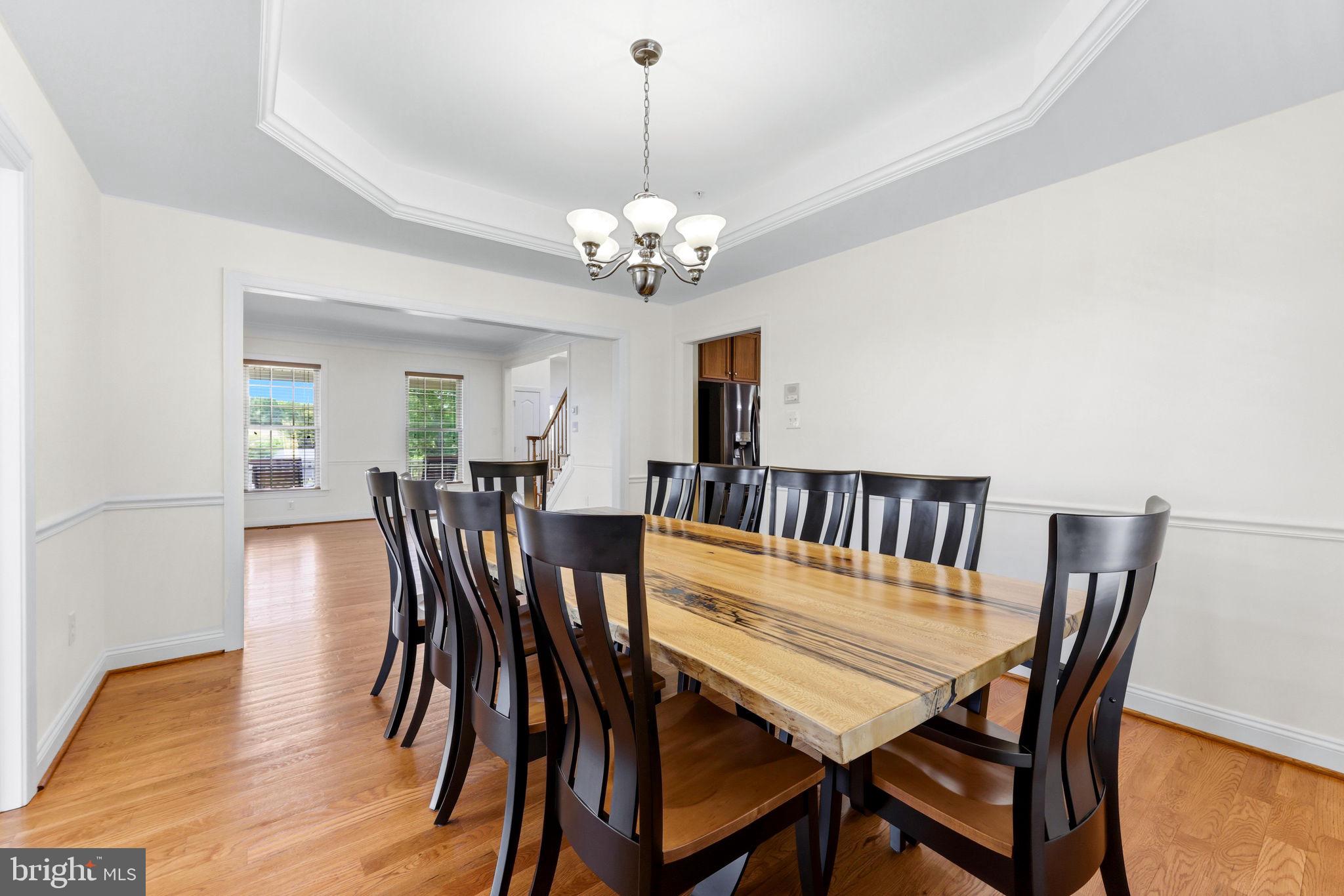 425 CHINQUAPIN DRIVE