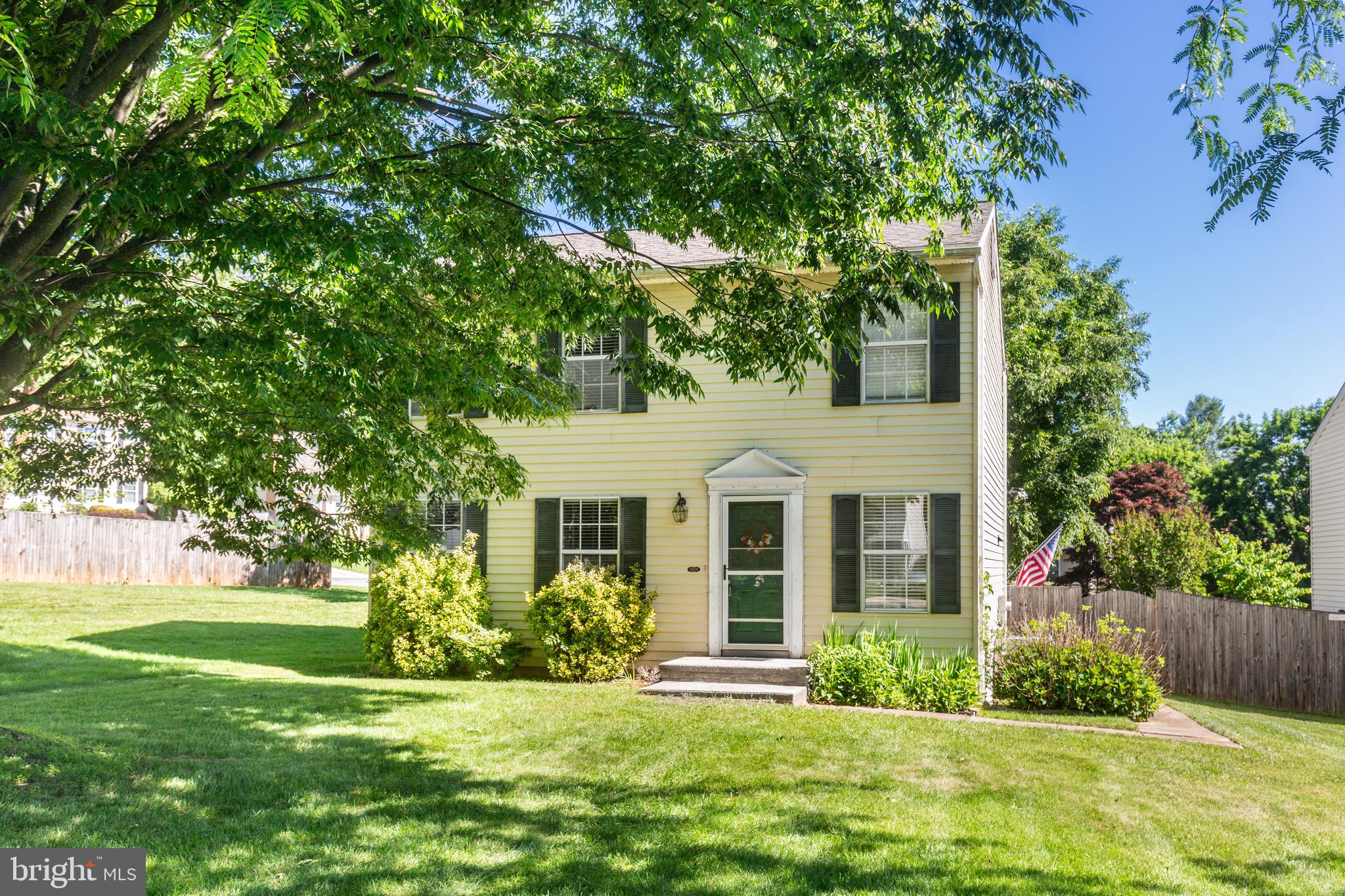 909 BLACK SPRUCE LANE