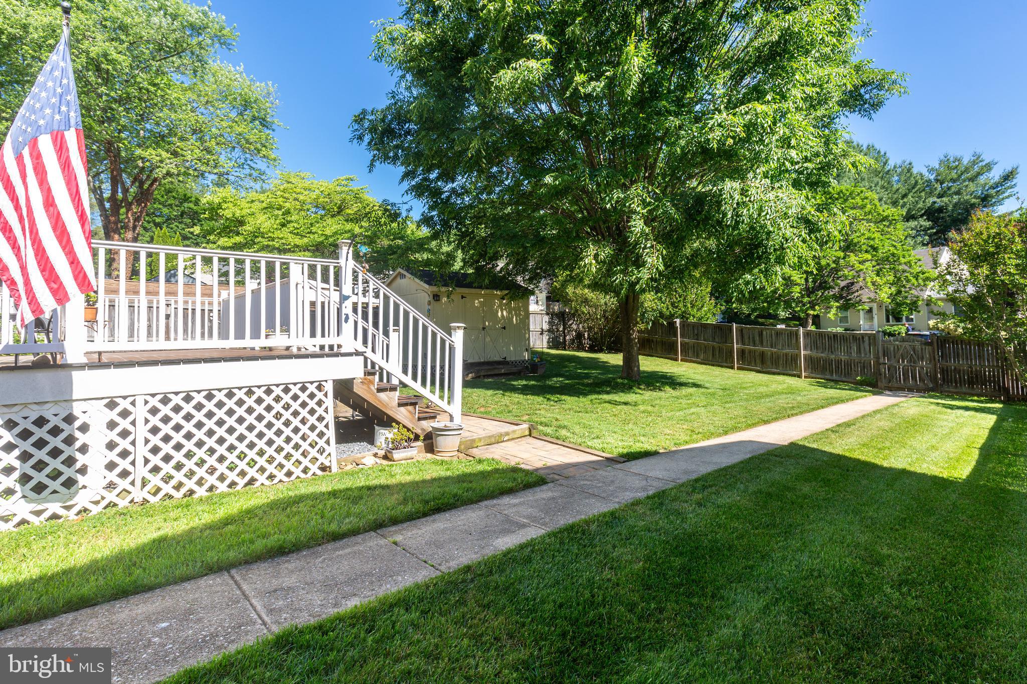 909 BLACK SPRUCE LANE