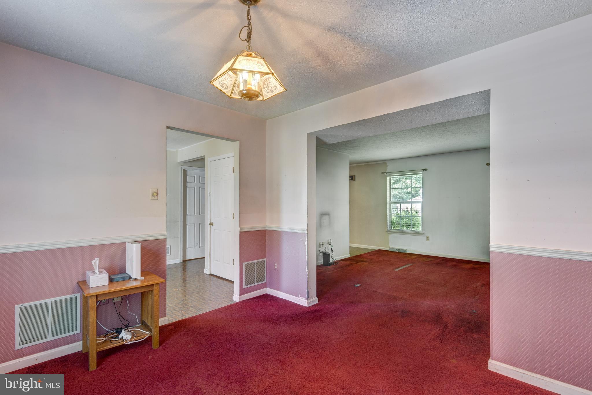 909 BLACK SPRUCE LANE