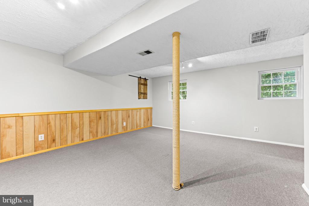 2105 WALSH DRIVE