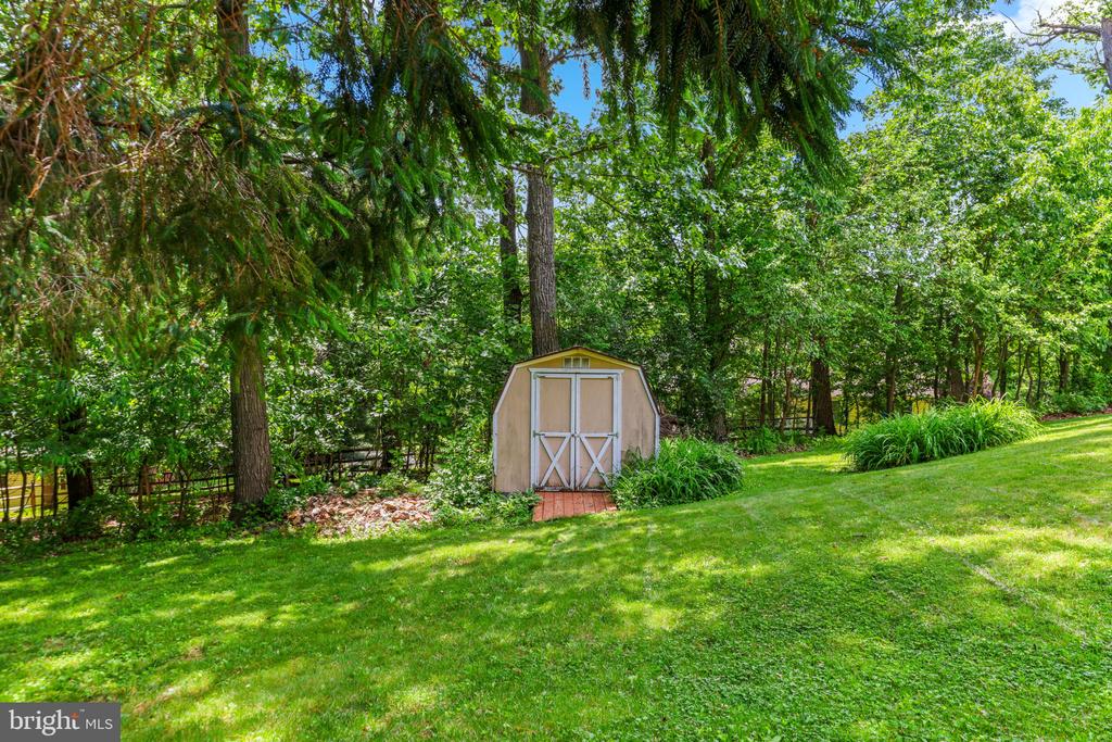 2105 WALSH DRIVE