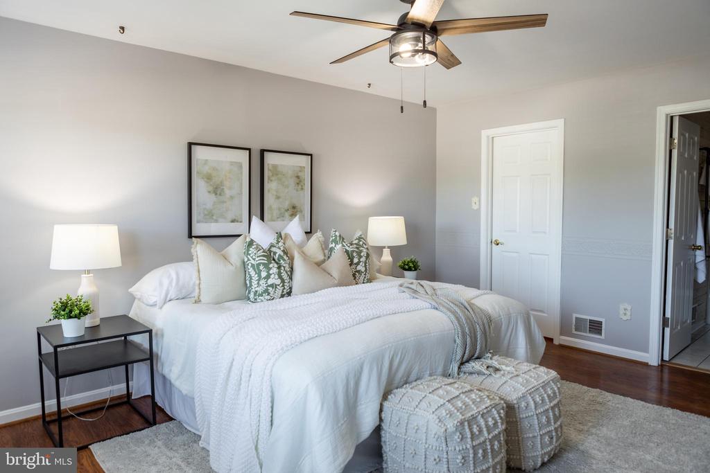 3219 MOREFIELD COURT