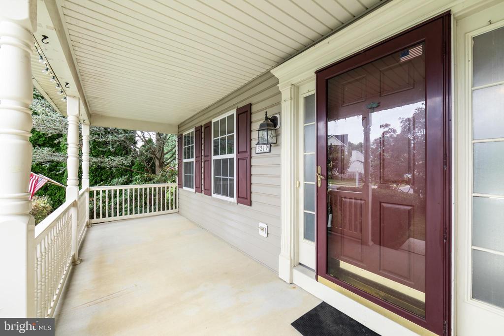 3219 MOREFIELD COURT