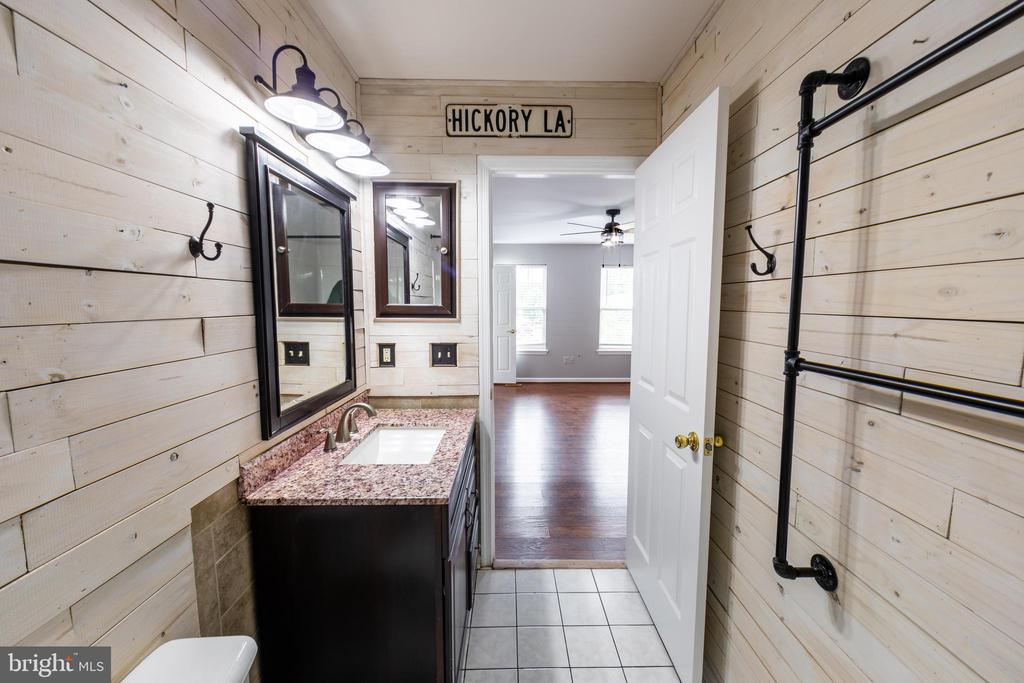 3219 MOREFIELD COURT