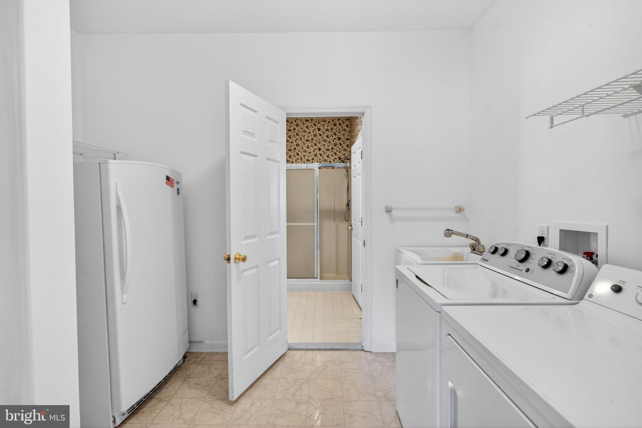 710 WATERS EDGE COURT