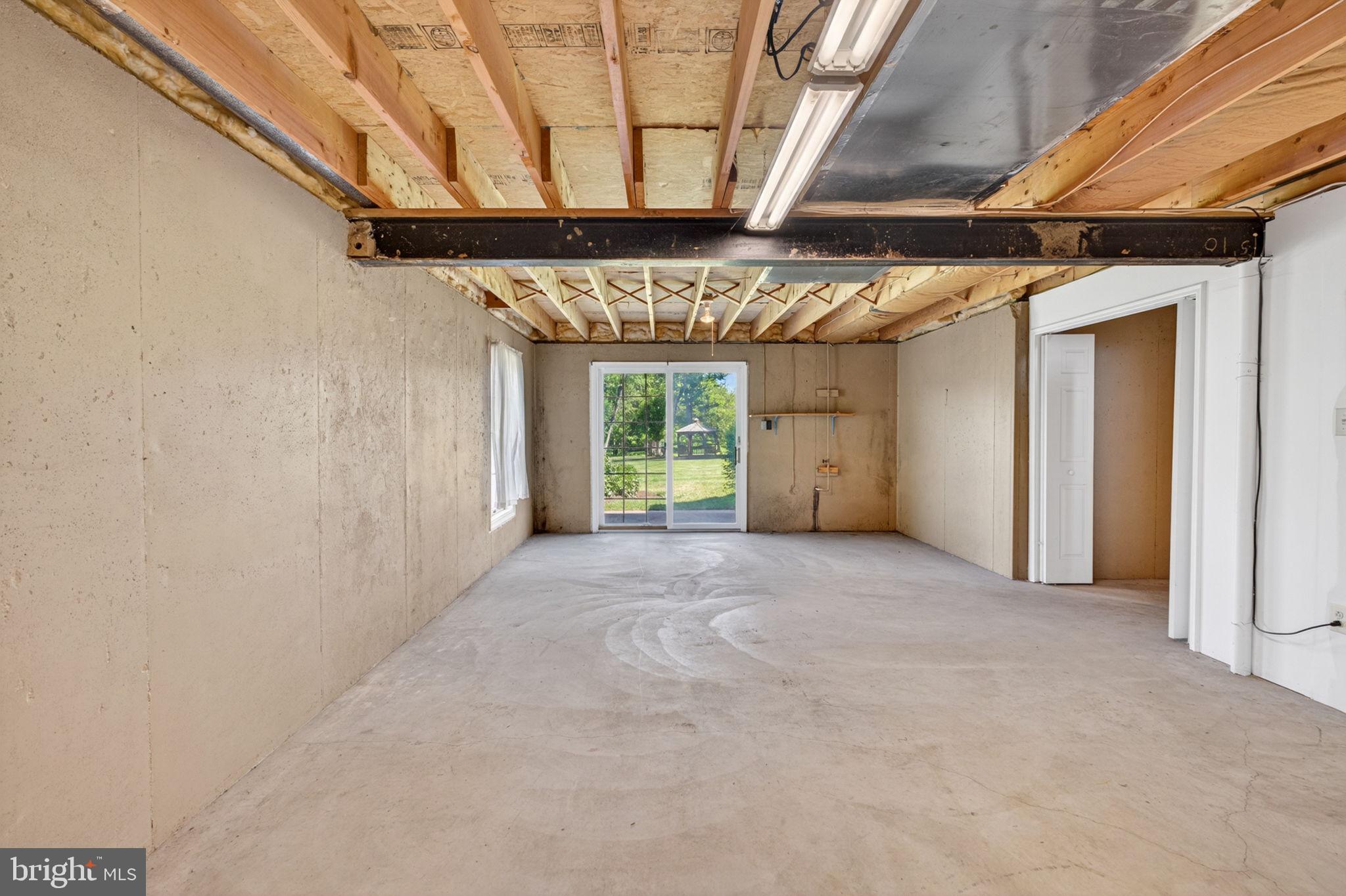 710 WATERS EDGE COURT