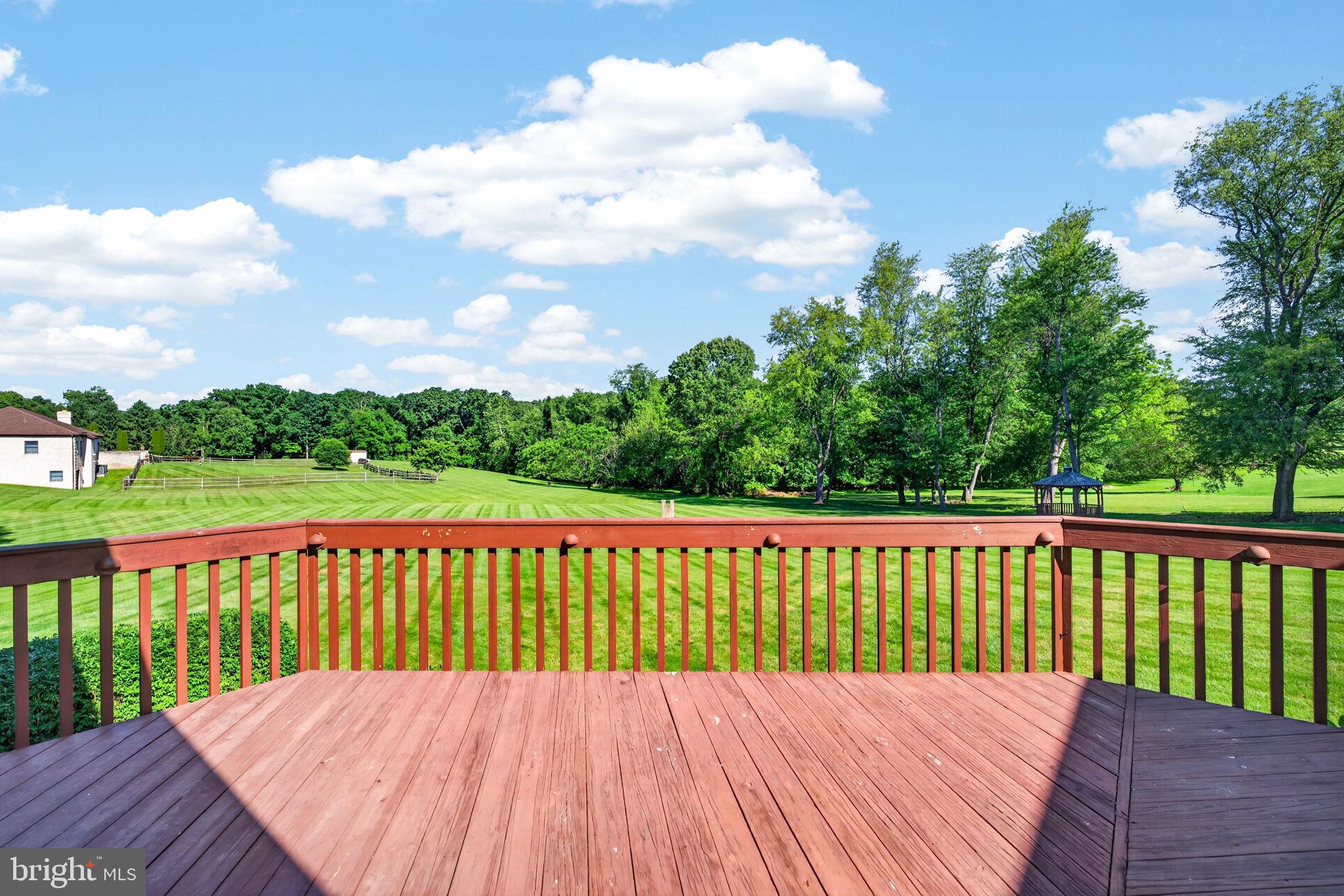710 WATERS EDGE COURT