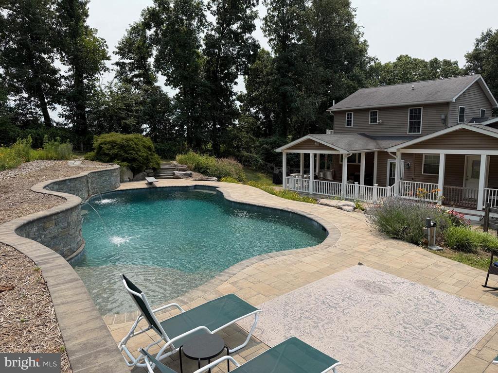4001 YOUNG ROAD