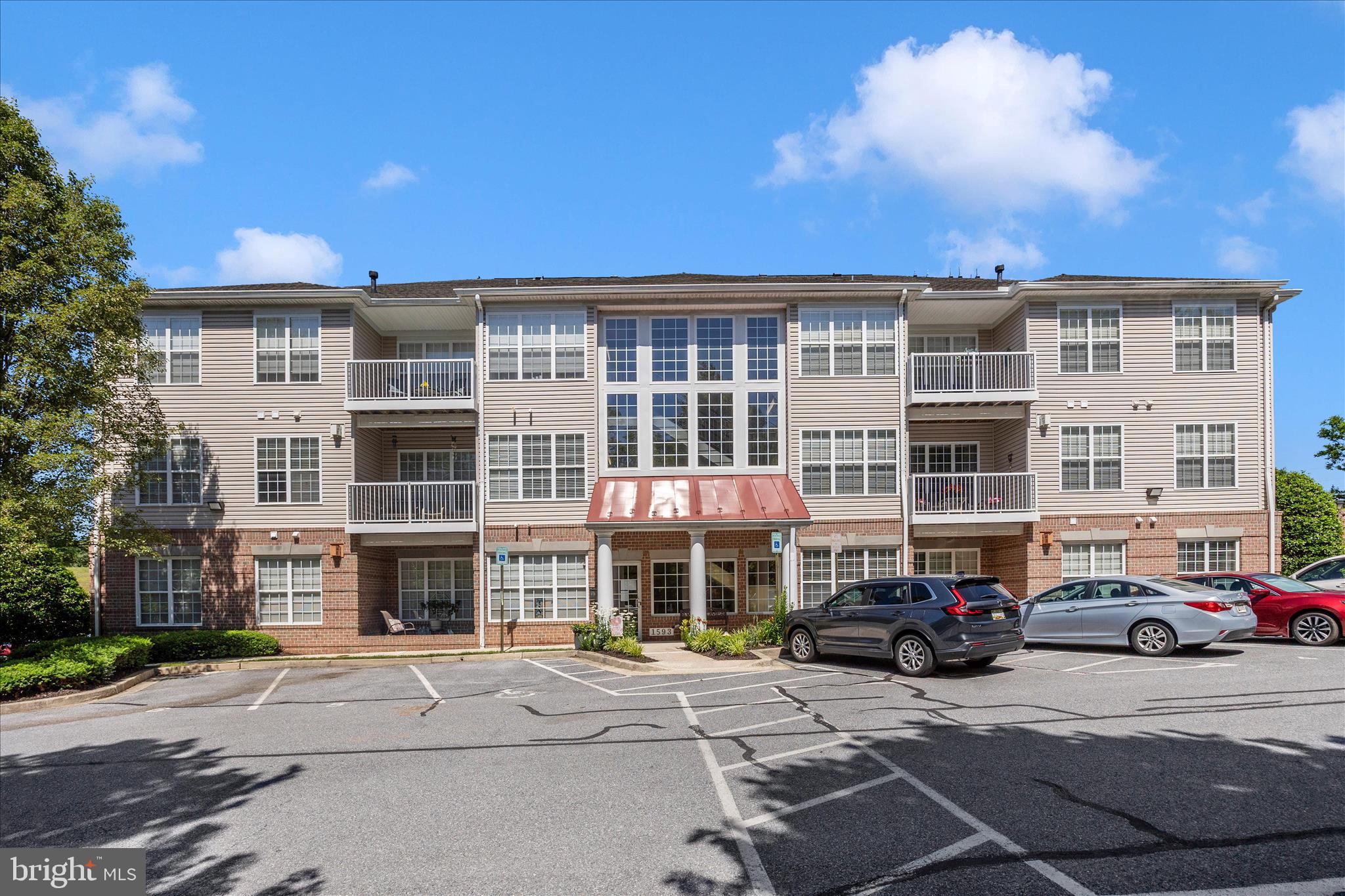 1593 HOMELAND DRIVE 3C