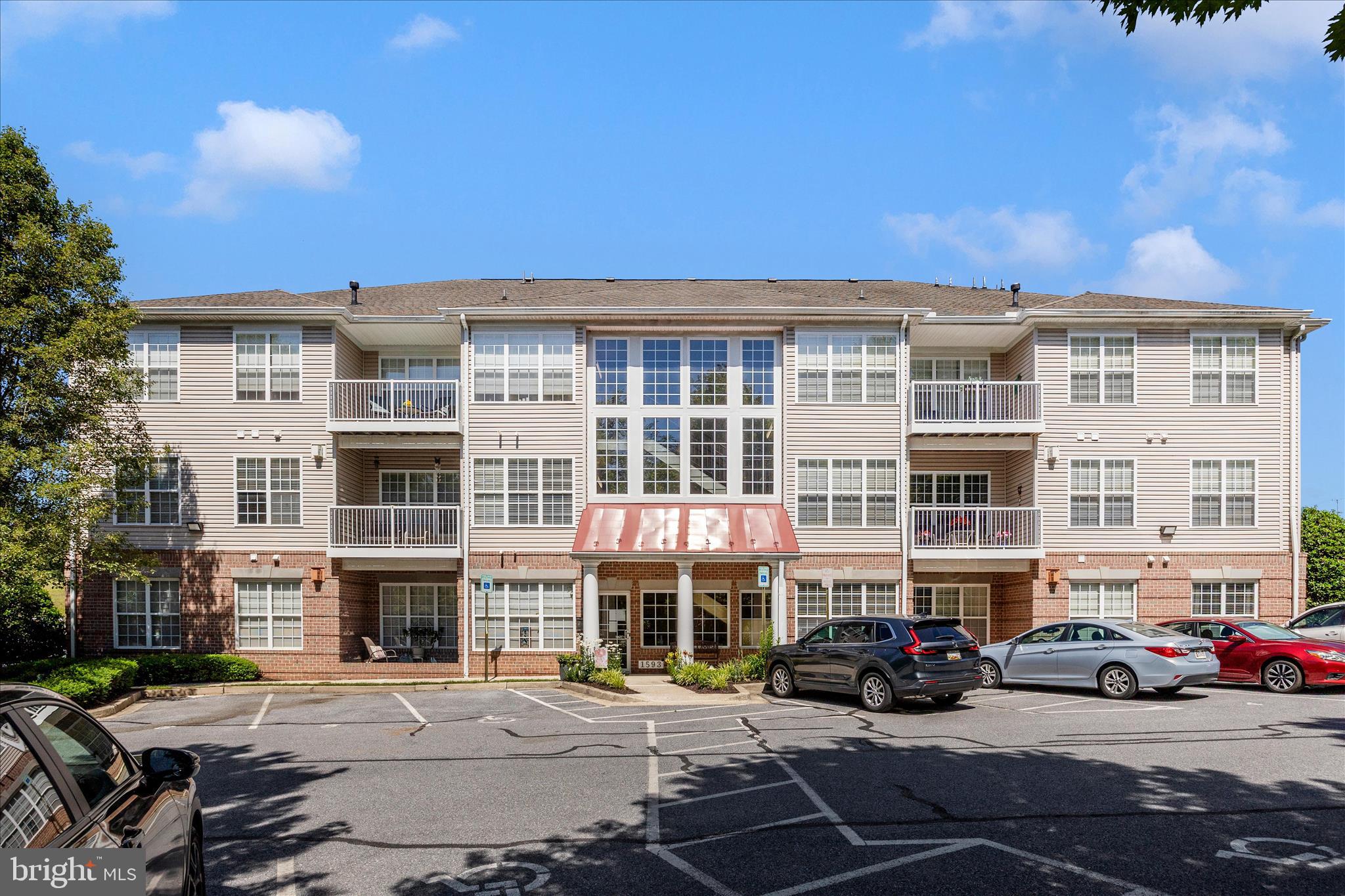 1593 HOMELAND DRIVE 3C