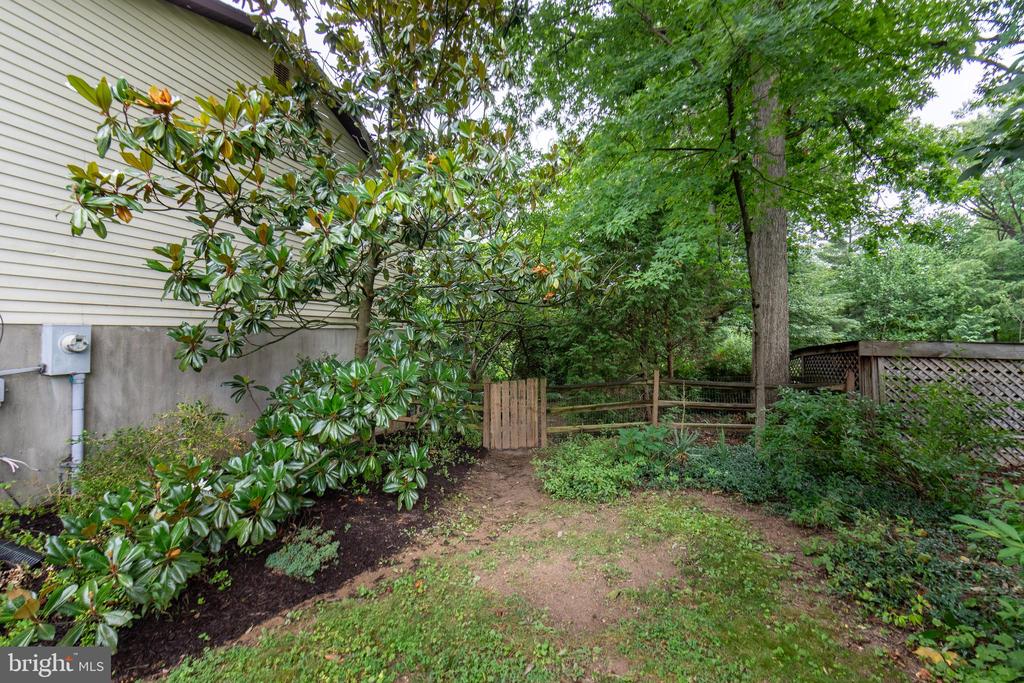 626 BARNES AVENUE