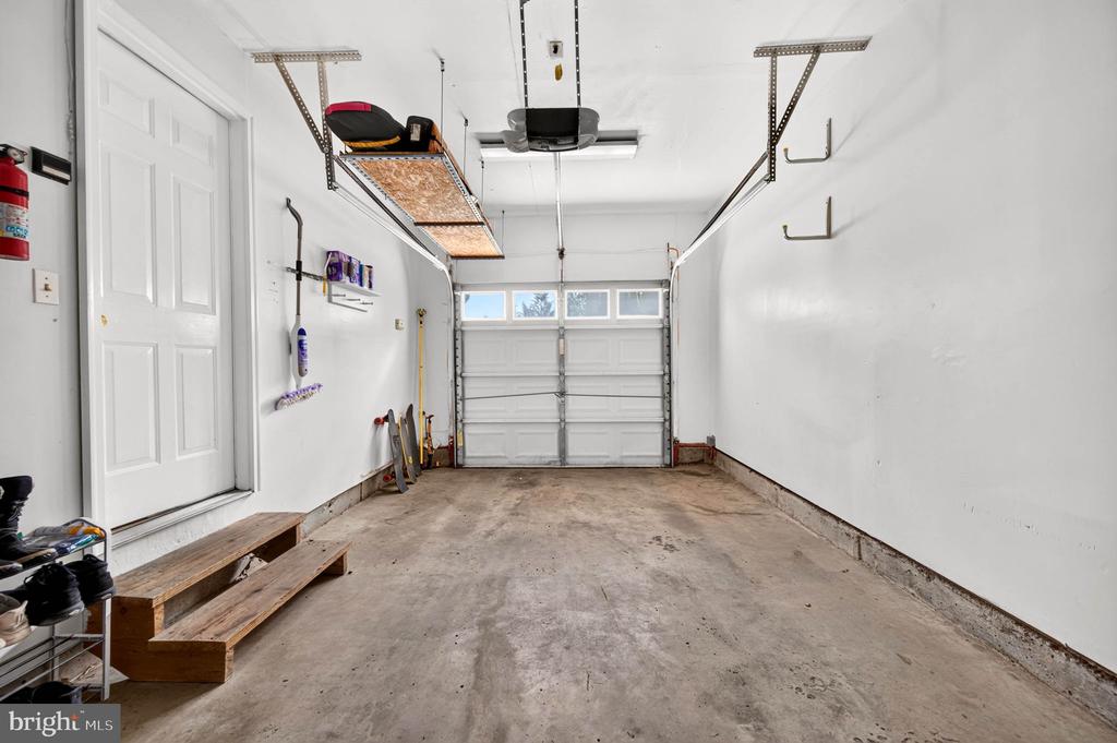 3508 WATER TANK ROAD