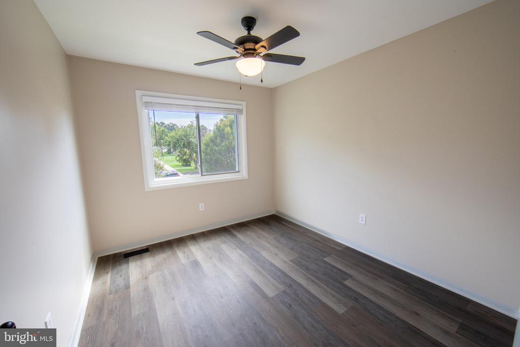 4301 WHITE OAK COURT Unit: 4301