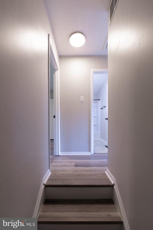 4301 WHITE OAK COURT Unit: 4301
