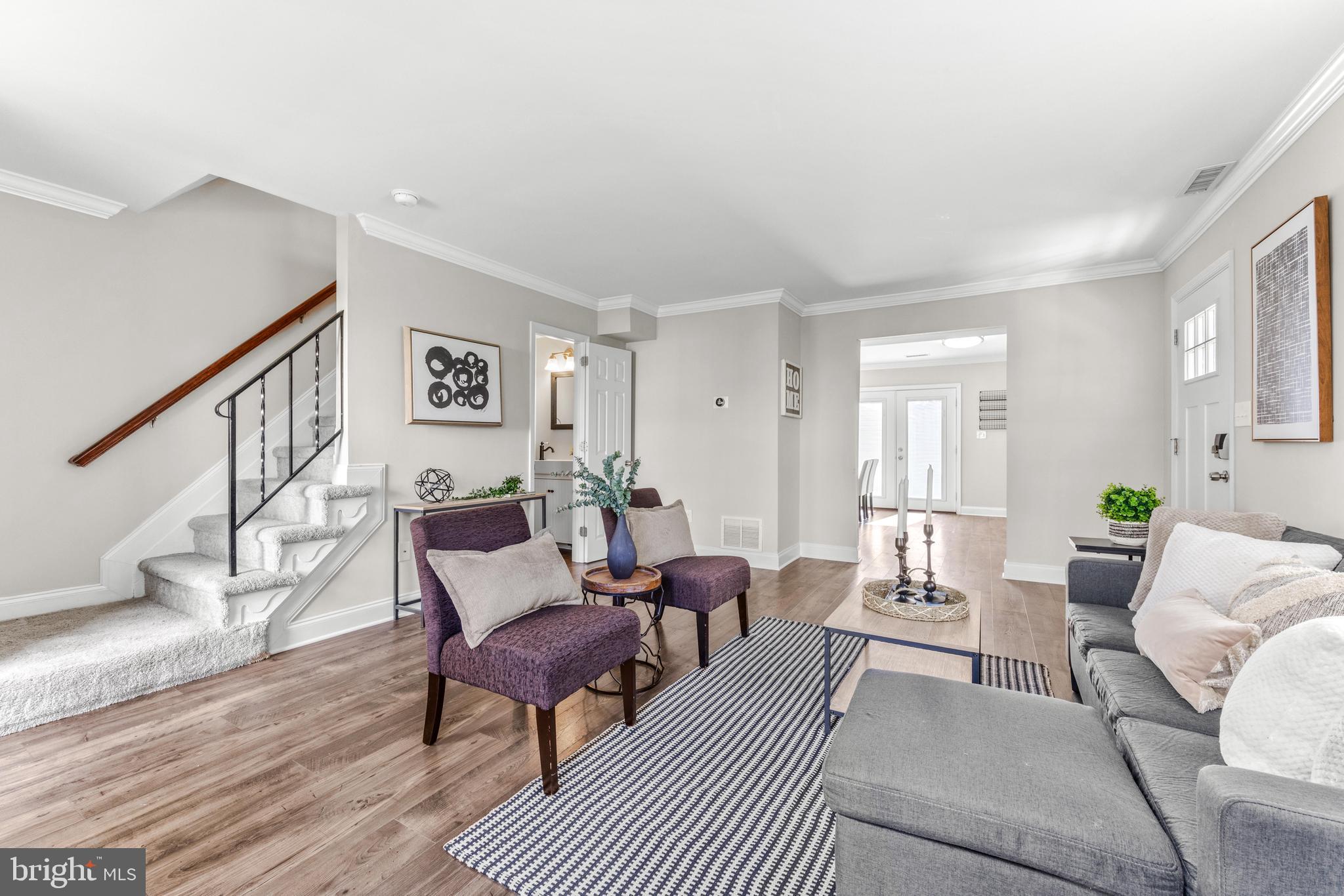 571 LANCASTER PLACE