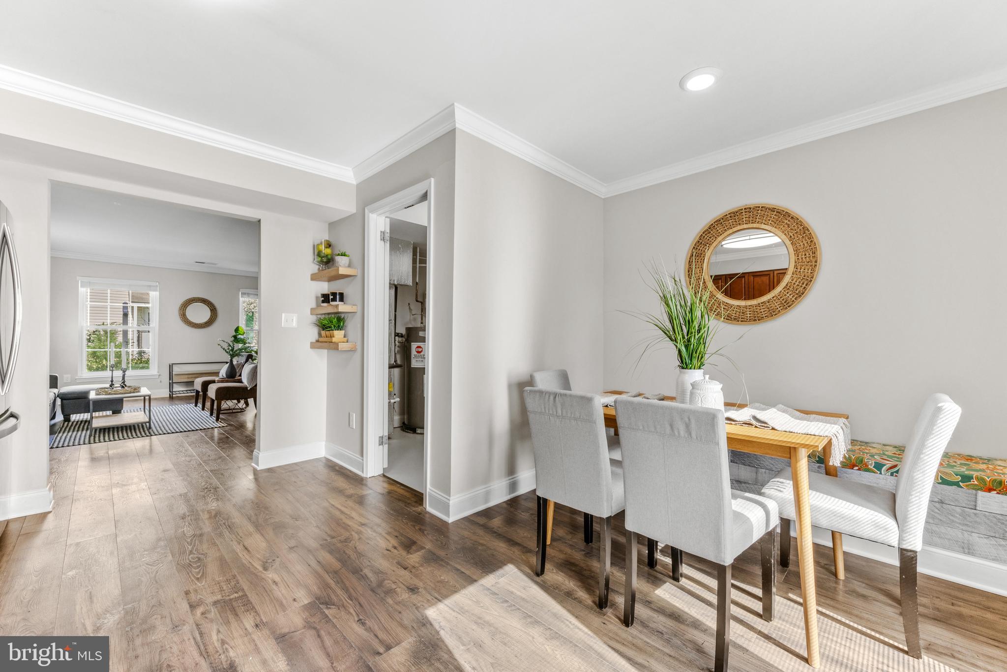 571 LANCASTER PLACE