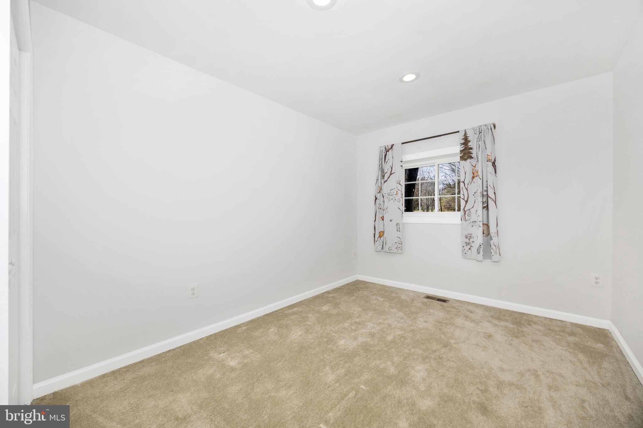 10702 DUBLIN ROAD