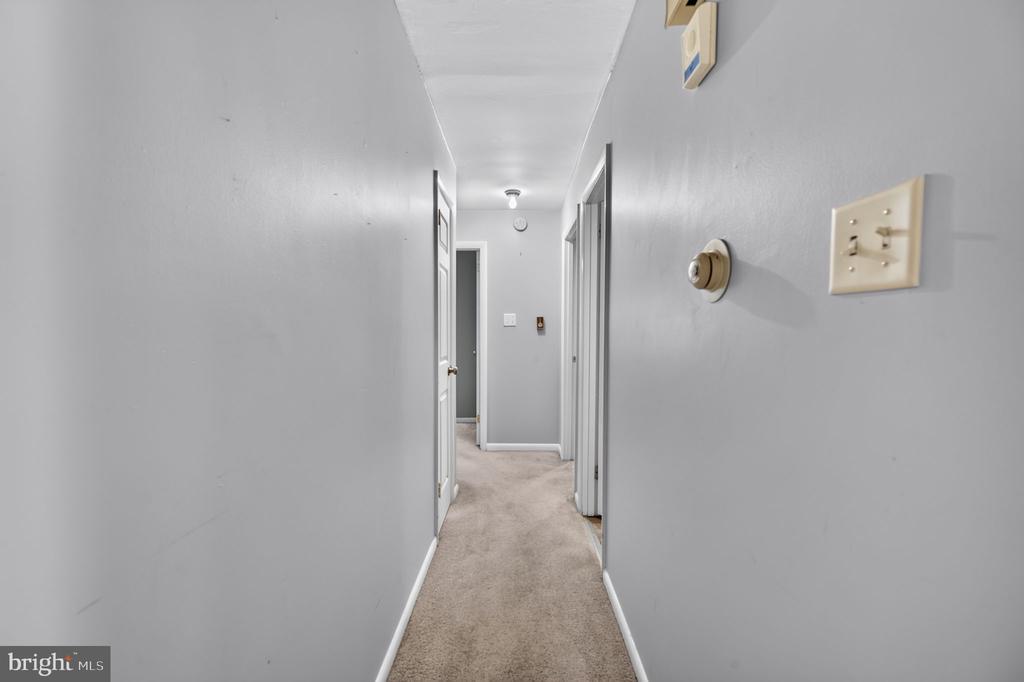 214 GLADE BOULEVARD