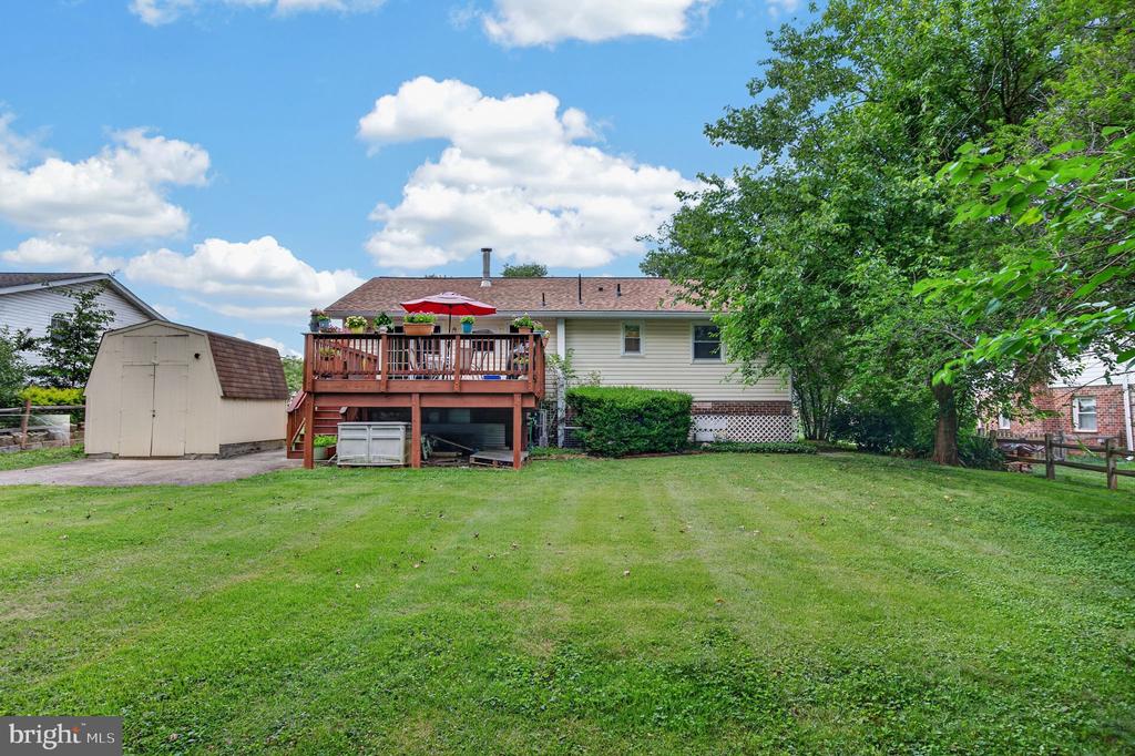 214 GLADE BOULEVARD