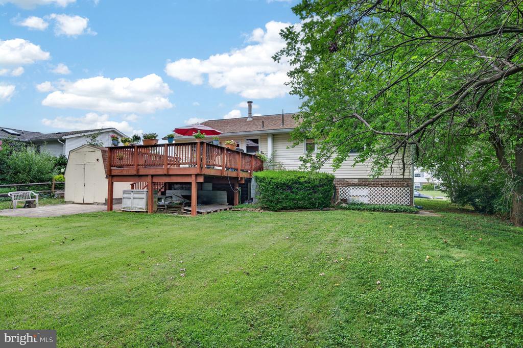 214 GLADE BOULEVARD