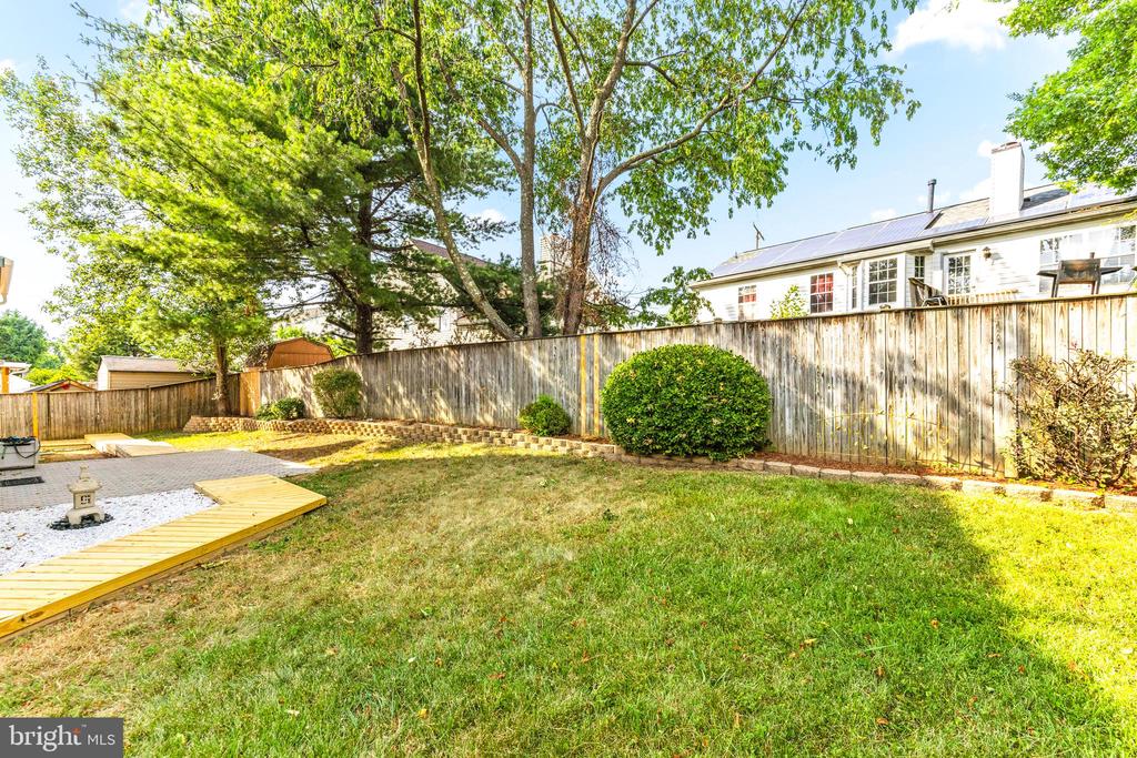 7636 SEANS TERRACE