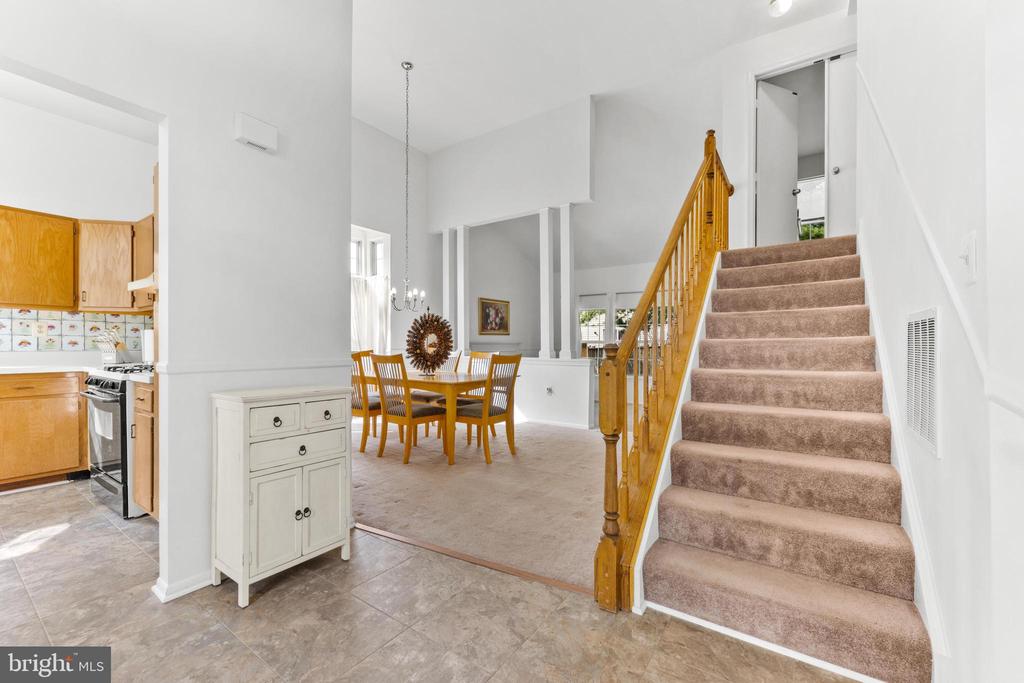 7636 SEANS TERRACE