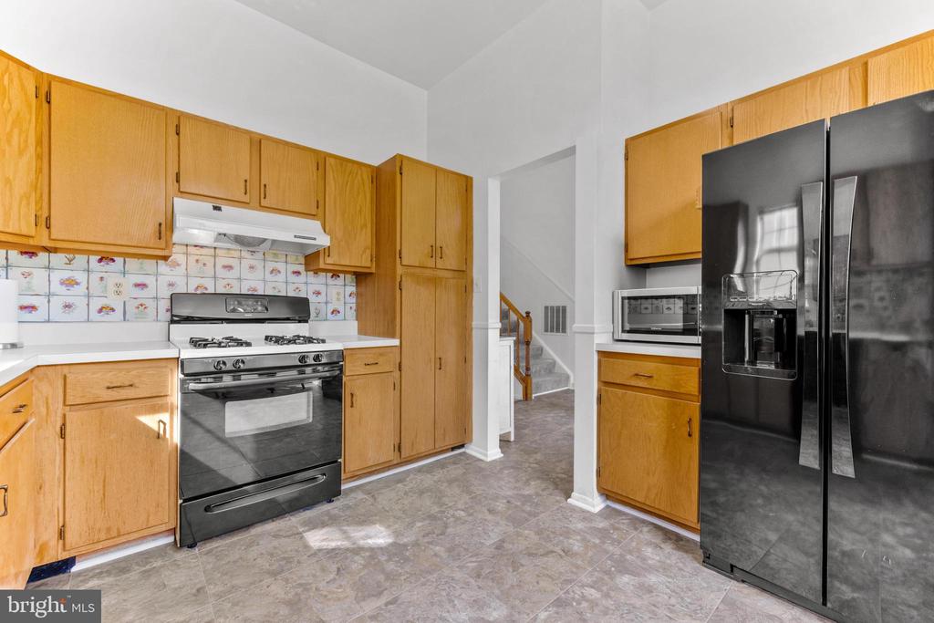 7636 SEANS TERRACE