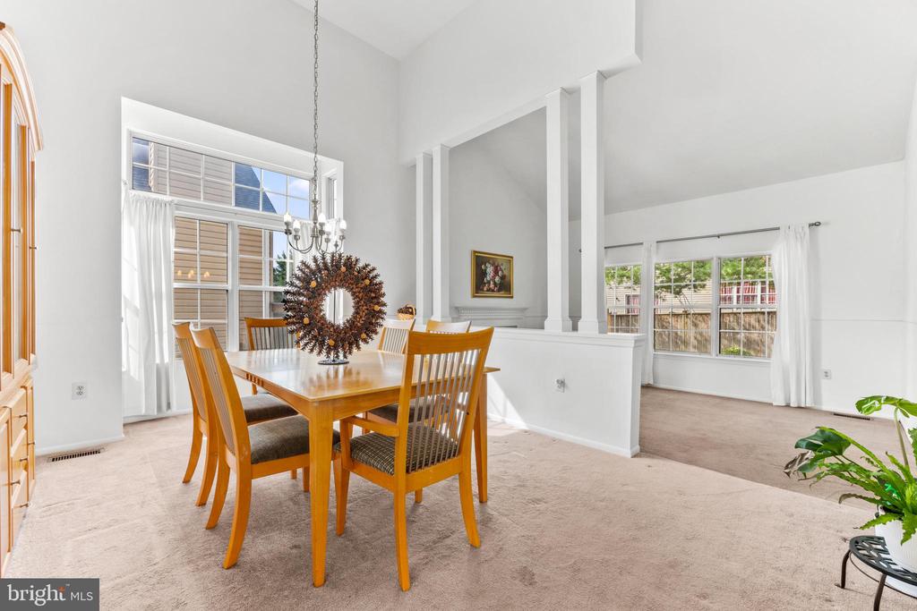 7636 SEANS TERRACE