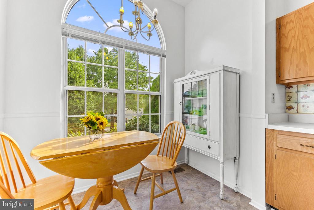 7636 SEANS TERRACE