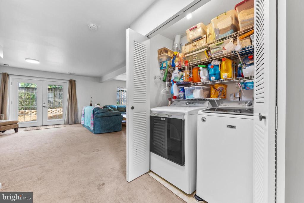 7636 SEANS TERRACE